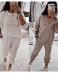 Women's long-sleeved top and pants set