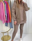 Elegant sweatshirt and pants set for wome